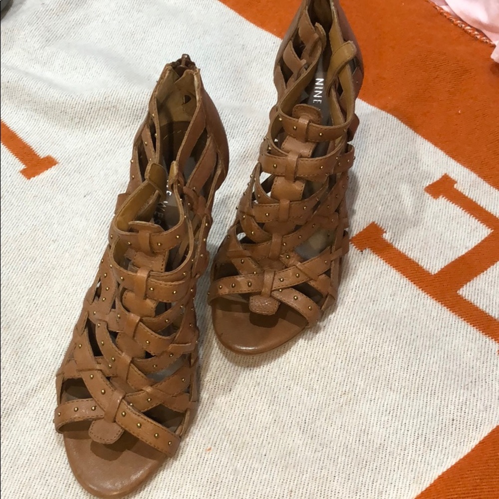 Nine West Cage Studded Sandals in Tan size 5.5